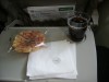 Snack bei Augsburg Airways in der Economy Class